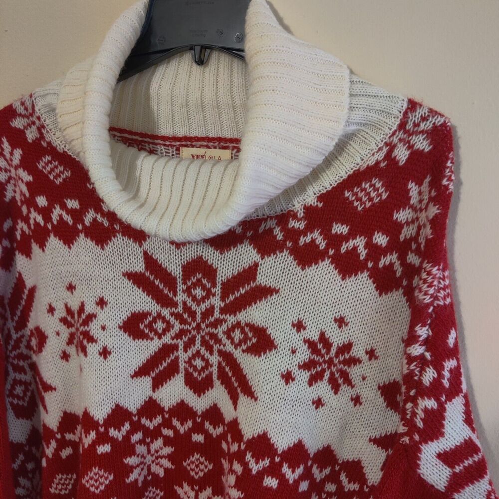 Yes Lola Cowl Neck Christmas Sweater Snowflake‎ Pattern Knit Wool Blend Size XS